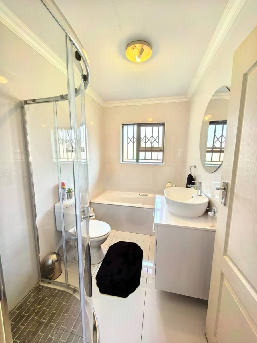 3 Bedroom Property for Sale in Vaalpark Free State